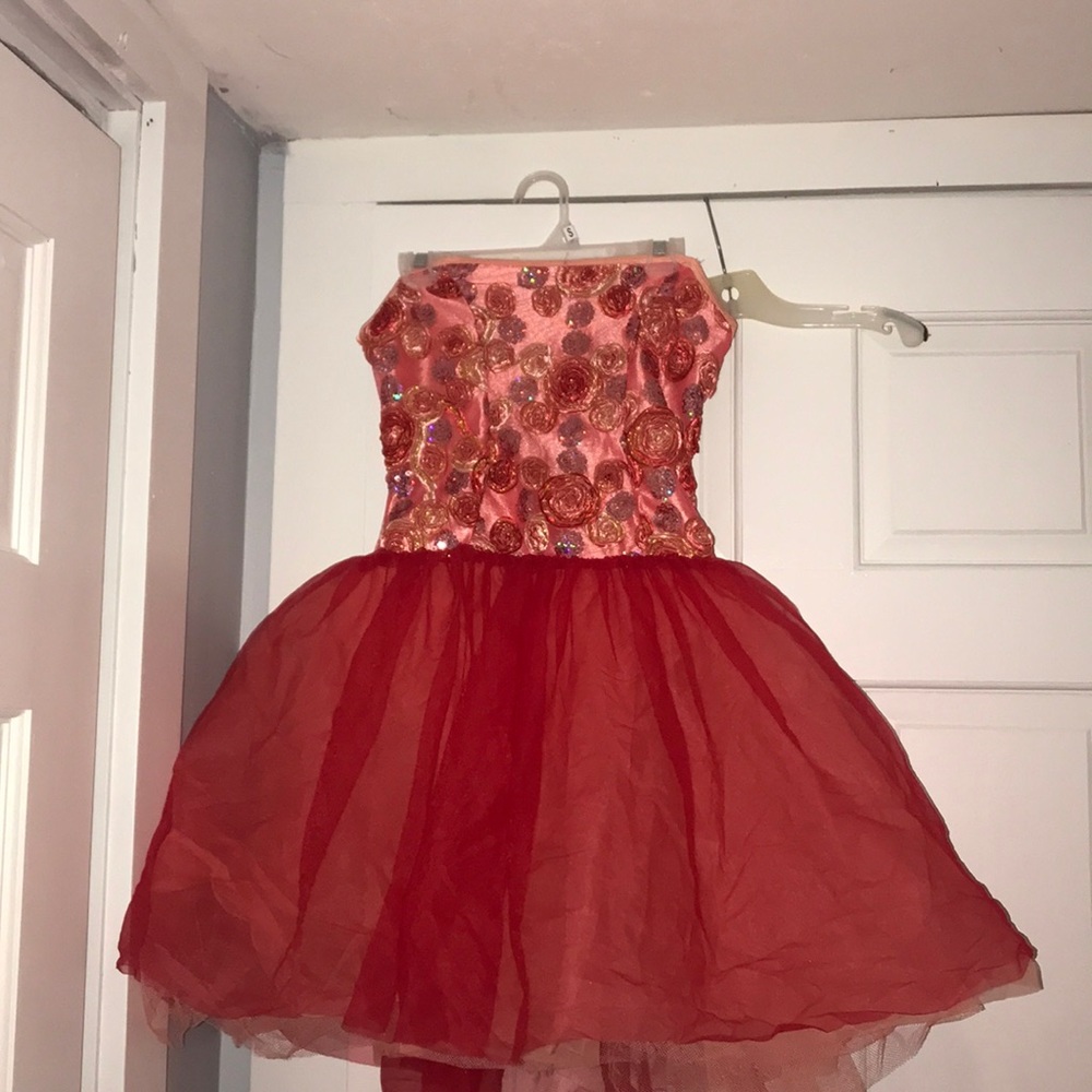!strapless pink and red ballet costume!